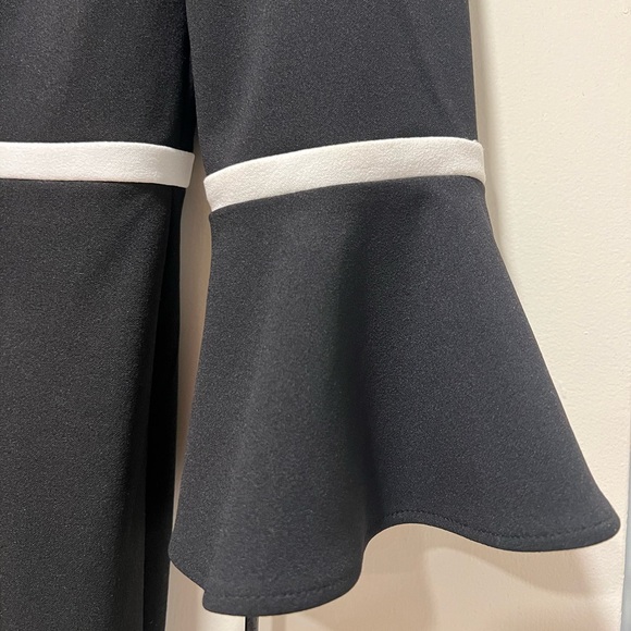 Calvin Klein Black and White dress with 3/4 Bell Sleeve NWT Size 4 - Picture 5 of 5